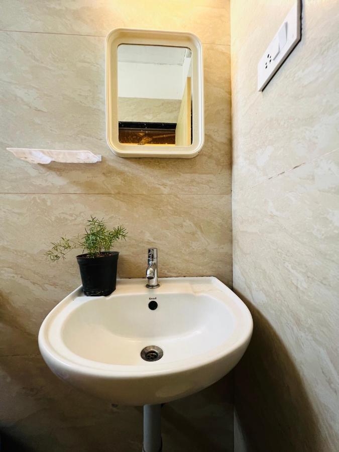 Alāndurai Raja Residency酒店 外观 照片