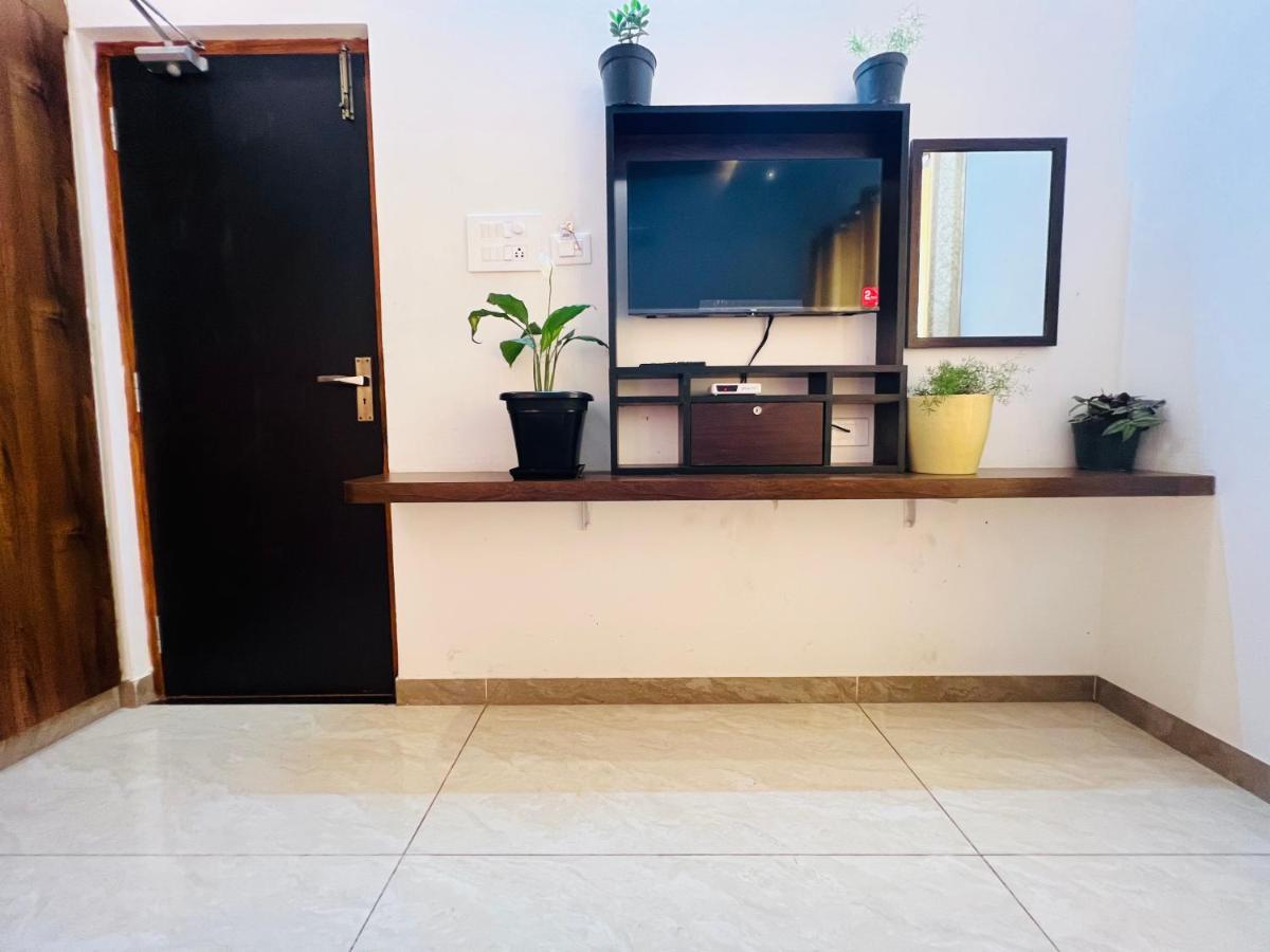 Alāndurai Raja Residency酒店 外观 照片